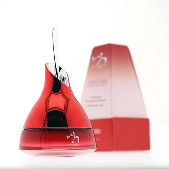 Deluxe Cushioned Face Cream for Brightening & Moisturizing | WB by Hemani 